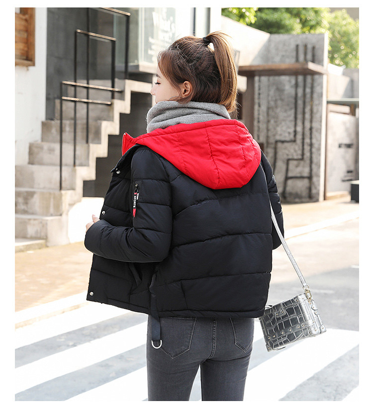 Modern női rövid kabát kapucnival, különböző színekben