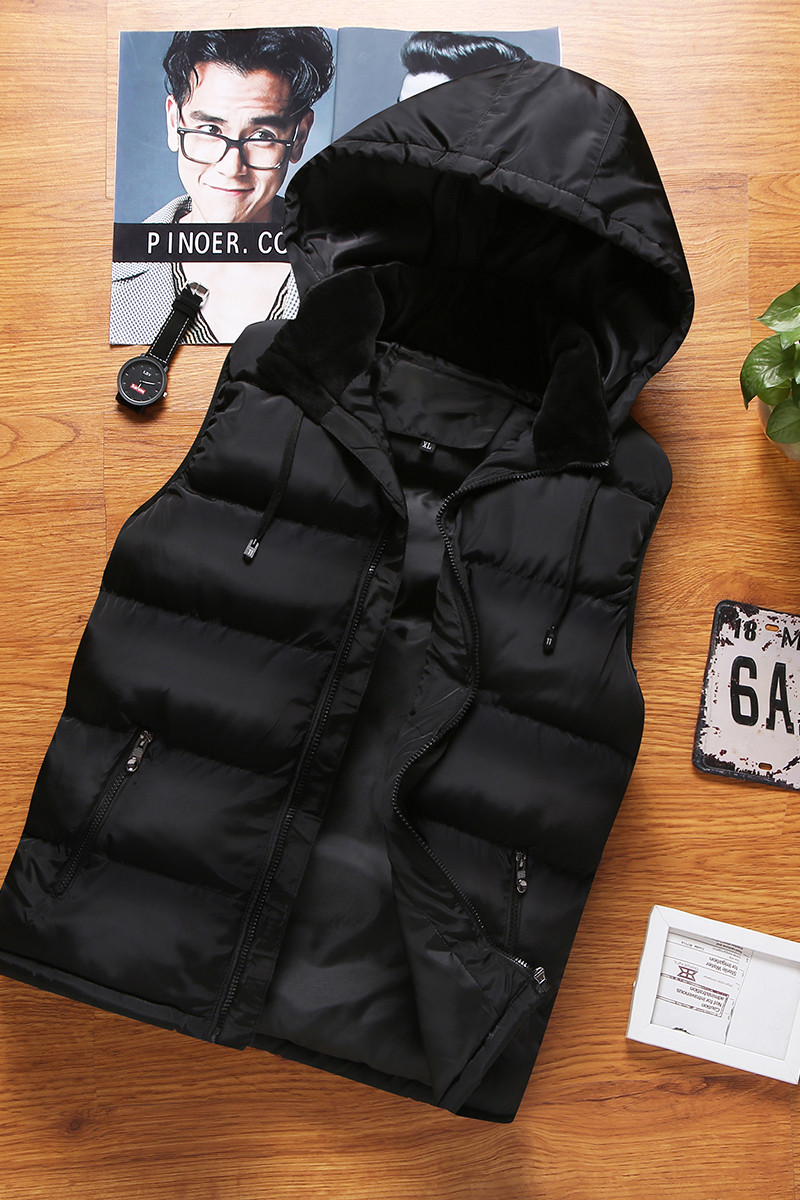 Ежедневен мъжки елек с качулка в три цвята