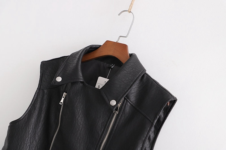 Modern női öko-bőr mellény fekete színű cipzárral