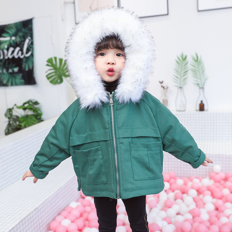 Új modell gyerek téli kabát kapucnival sárga, zöld és piros színben