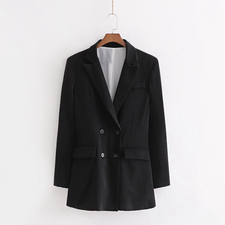 Дамско елегантно сако в черен цвят с копчета и джобове 