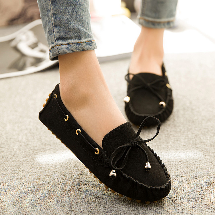 Καθημερινά γυναικεία παπούτσια με κορδέλα σε διάφορα χρώματα