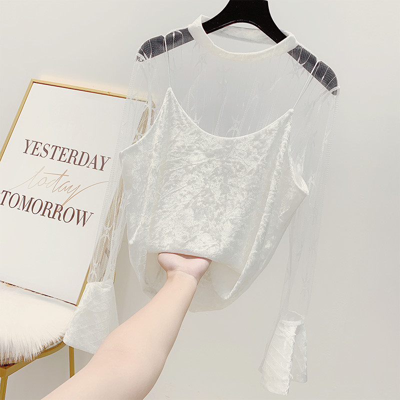 Κομψή βελούδινη γυναικεία μπλούζα με δαντέλα και μανίκια λωτού σε τρία χρώματα