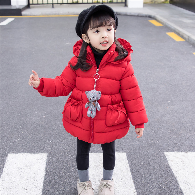 Modern téli gyerekdzseki kapucnival és zsebekkel lányoknak