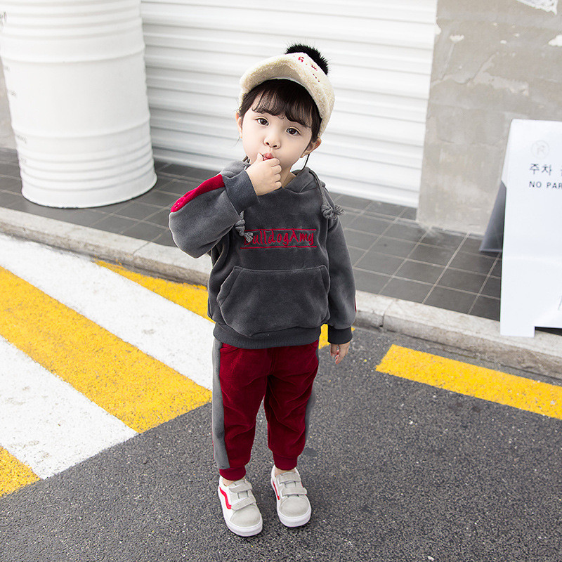 Sportos gyerek szett lányoknak két részes rózsaszín és szürke színben