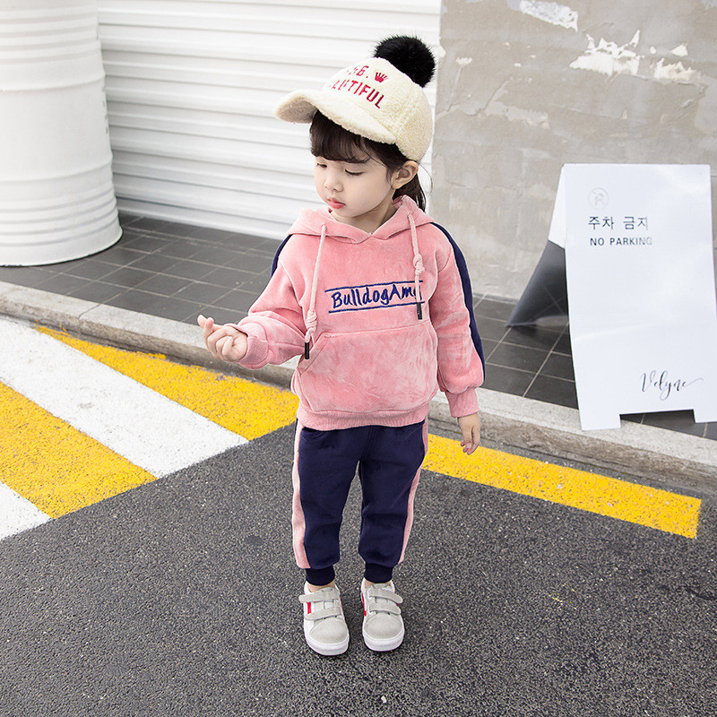 Sportos gyerek szett lányoknak két részes rózsaszín és szürke színben