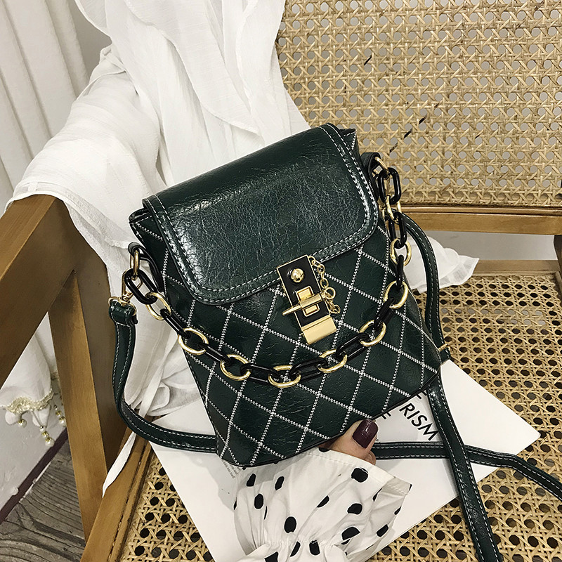 Fém elemes női táska lánccal több színben