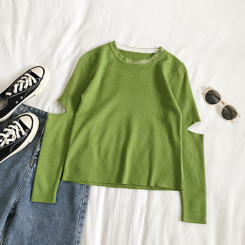 Modern, O-nyakú női pulóver fekete, fehér és zöld színben