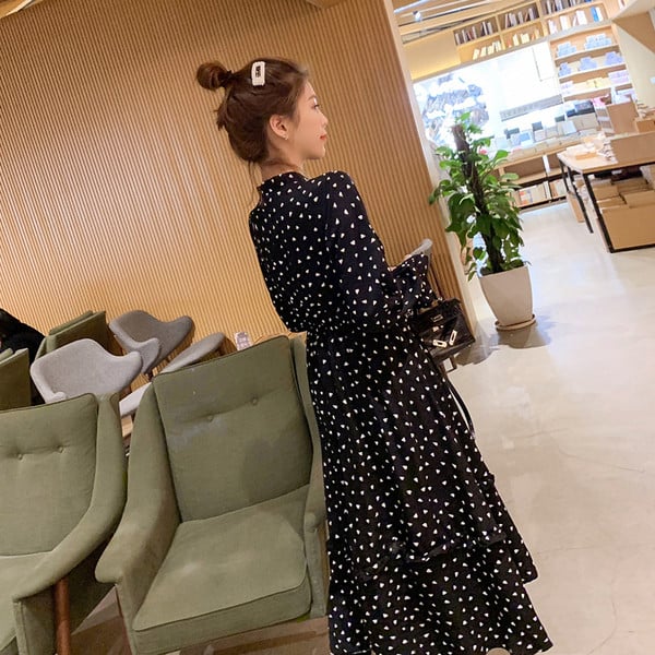 Pöttyös női hosszú ruha fekete, fehér és piros színekben