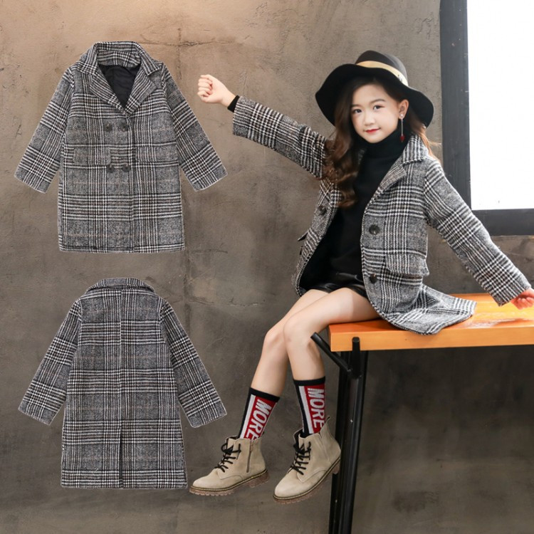 Új modell stílusos kockás gyerekkabát gombokkal lányoknak