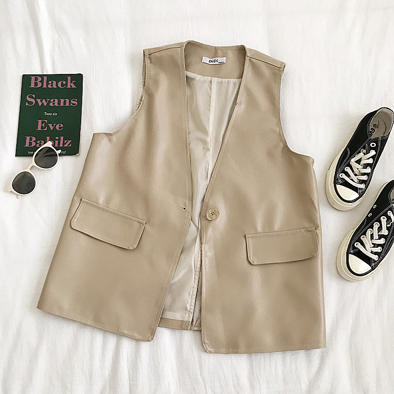 Vesta de dama moderna din piele ecologica cu nasture in bej si negru