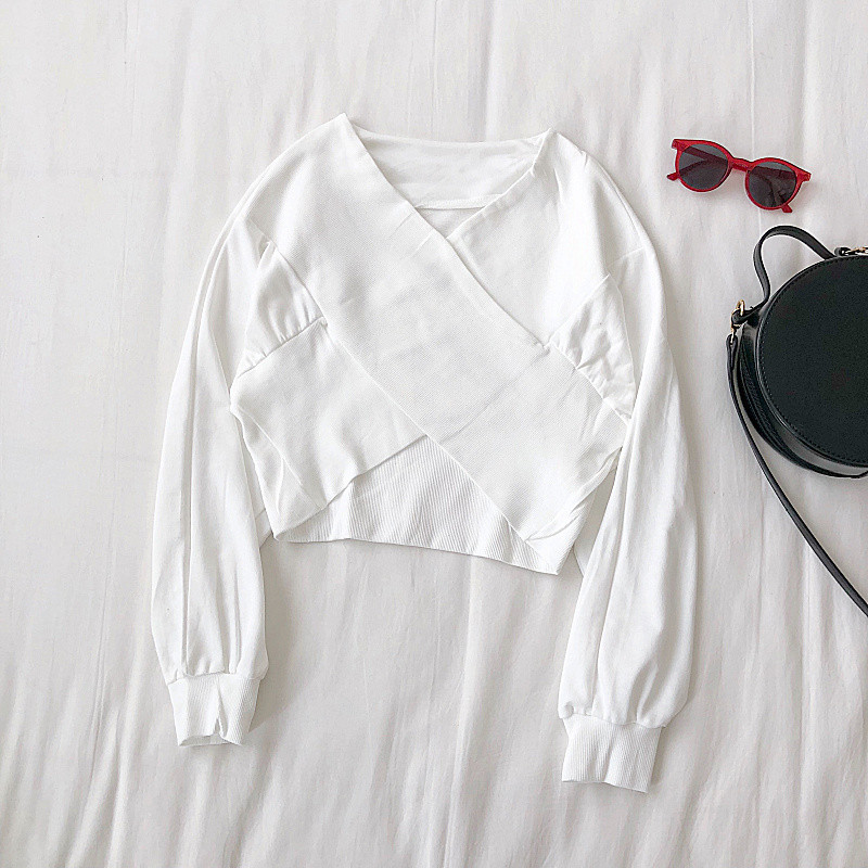 Μοντέρνα γυναικεία μπλούζα σε τρία χρώματα με μακριά μανίκια