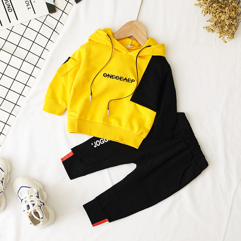 Napi gyerekkészlet két színben felirattal fiúknak