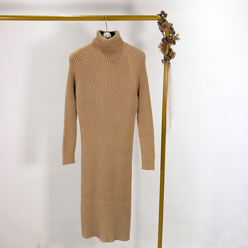 Rochie lunga tricotata cu guler polo in mai multe culori