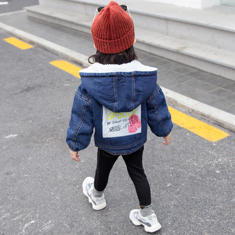 Geaca de blugi pentru copii model nou cu captuseala moale de culoare albastra