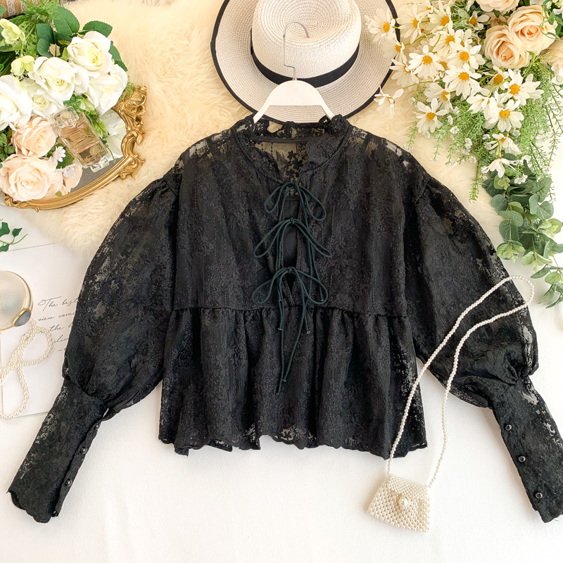 Cămașă de damă din dantelă cu cravate în trei culori