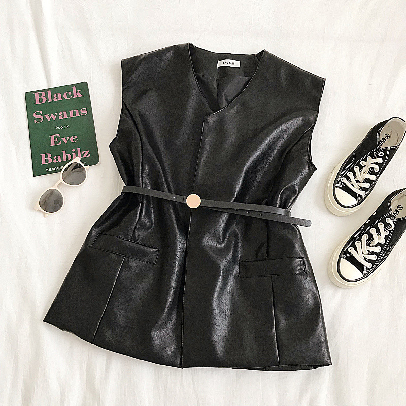 Vesta de dama moderna din piele ecologica cu curea in doua culori