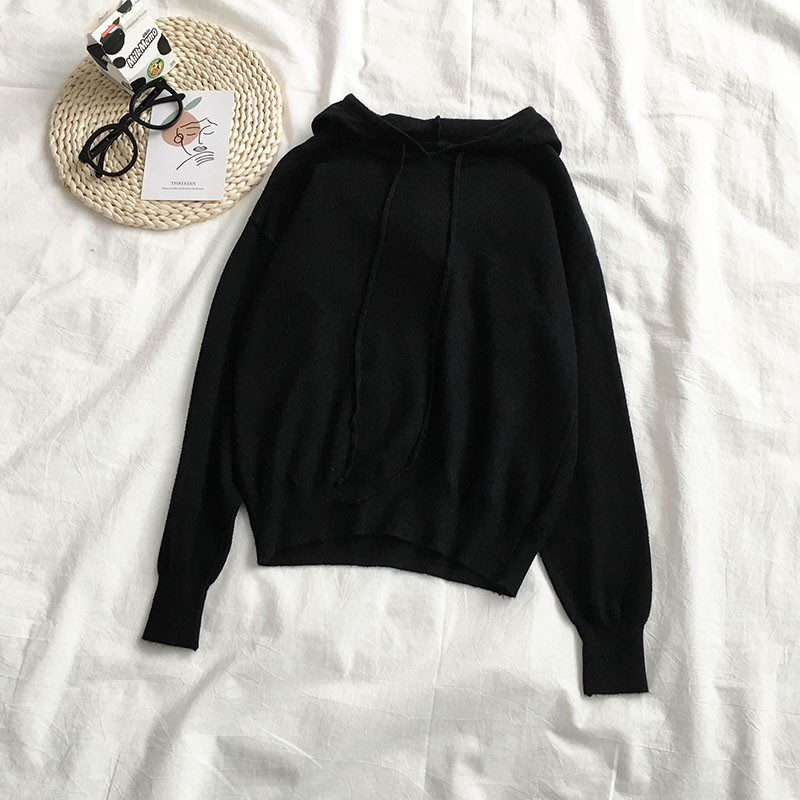 Bluza de dama alb-negru cu gluga si cravate