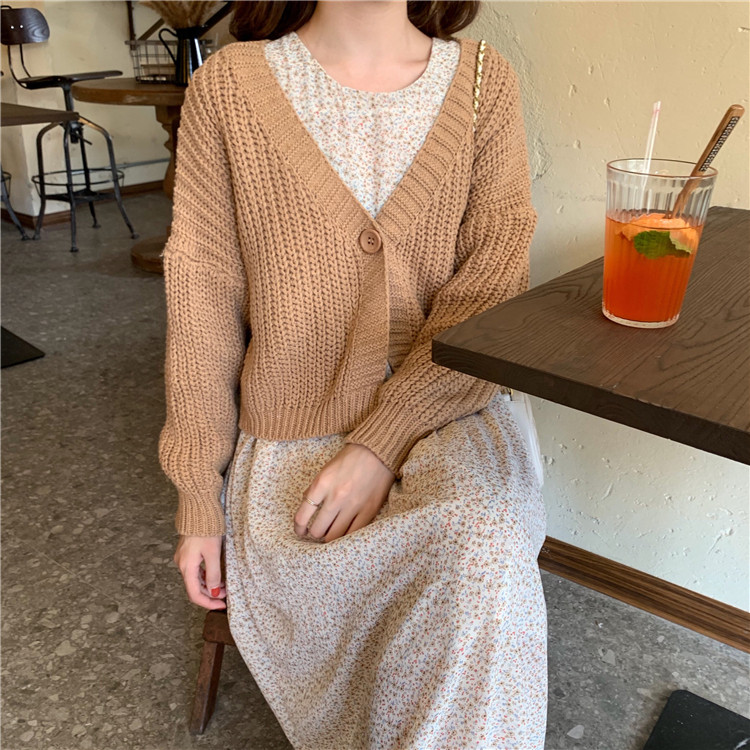 Γυναικεία casual ζακέτα  σε διάφορα χρώματα με λαιμόκοψη