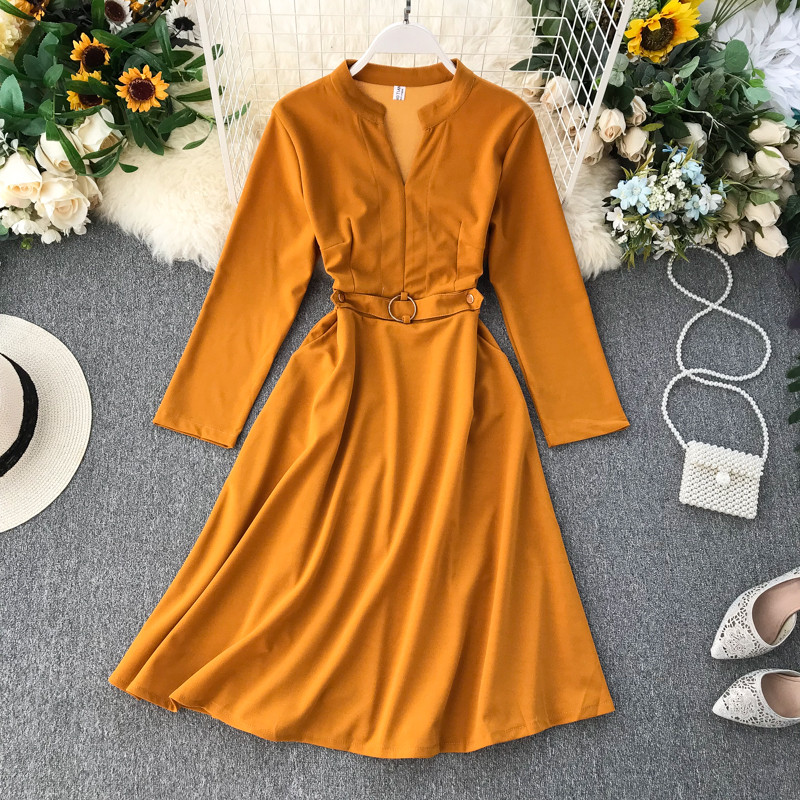 Rochie moderna de dama cu decolteu spitz in diferite culori