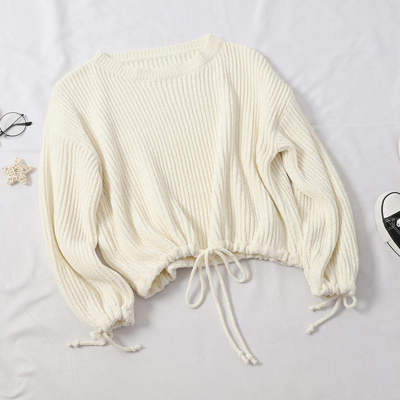 Modern női blúz hosszú ujjal és nyakkendővel