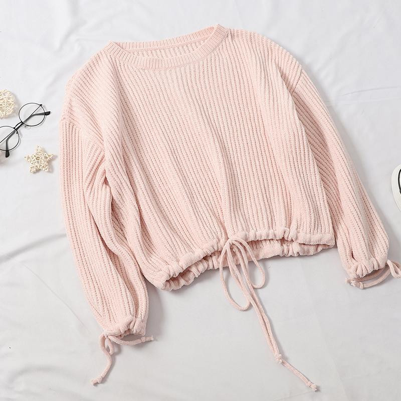 Modern női blúz hosszú ujjal és nyakkendővel