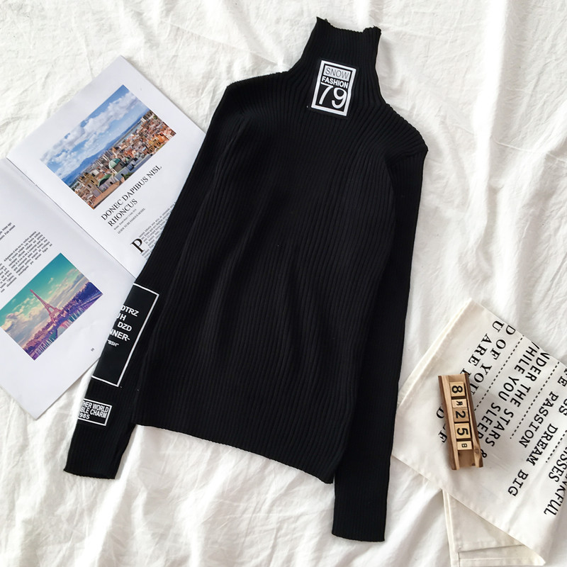 Μοντέρνα γυναικεία μπλούζα σε διάφορα χρώματα με κολάρο