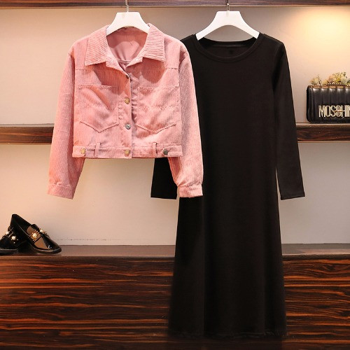 Set dama care include sacou si rochie in doua culori