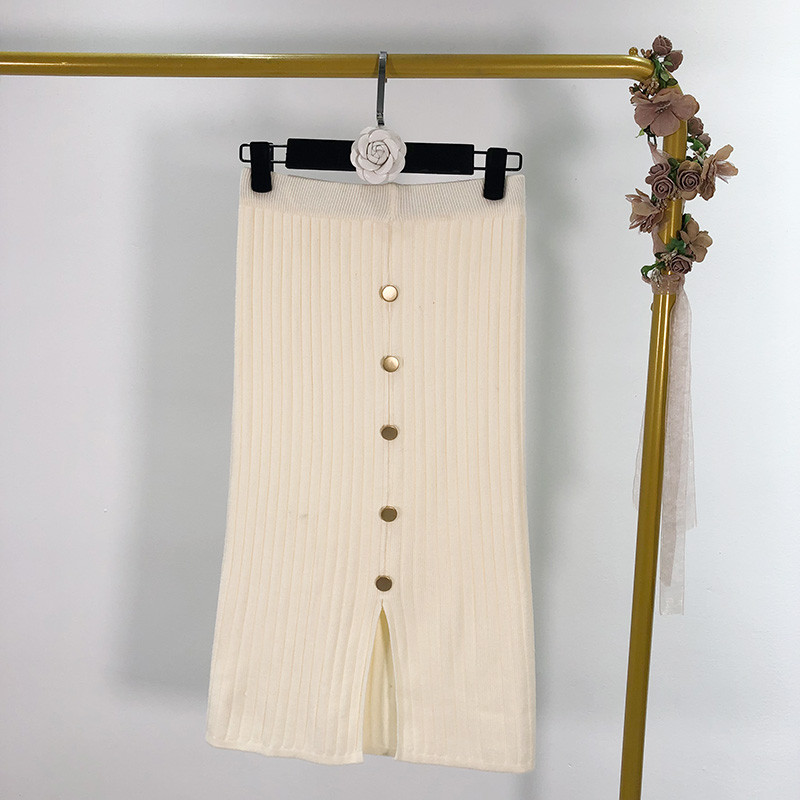 Fusta lunga tricotata cu nasturi si crapatura in doua culori