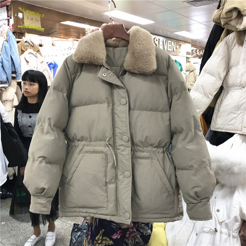 Γυναικείο χειμωνιάτικο μπουφάν με τσέπες με κουκούλα σε διάφορα χρώματα