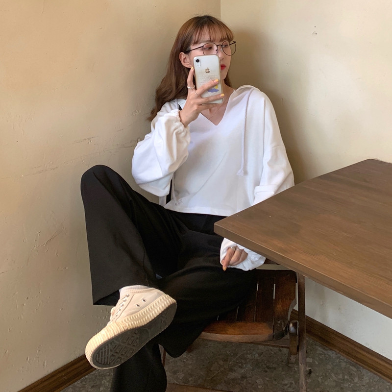 Hanorac de dama in trei culori cu gluga