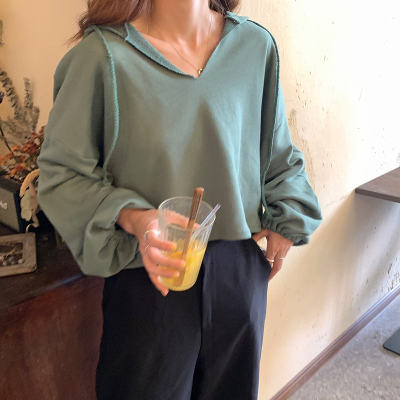 Hanorac de dama in trei culori cu gluga