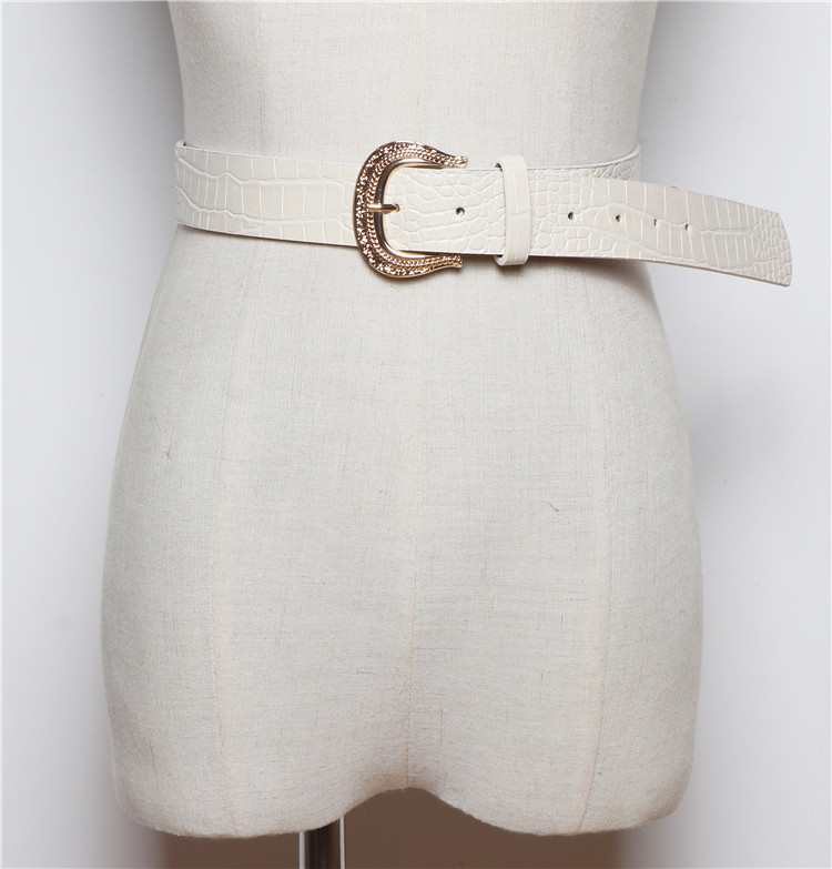 Cureaua de dama de ultimă generație din piele artificială în diferite culori