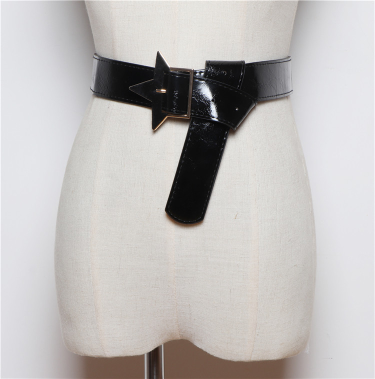 Curea de dama din piele ecologica in negru, alb si verde