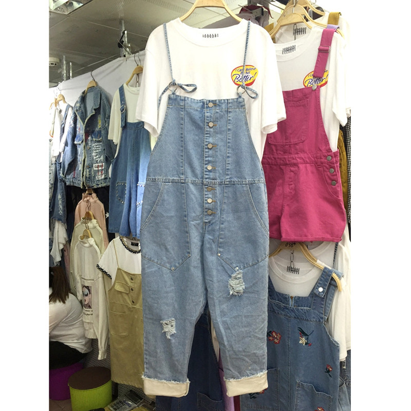 Salopetă casual de damă din denim de culoare albastră