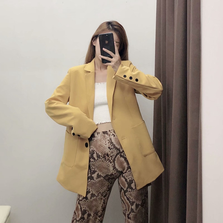 Geaca de dama cu curea in doua culori