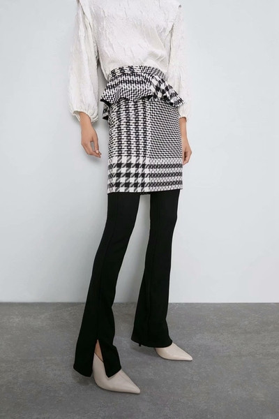 Fusta de dama scurta in carouri cu talie inalta