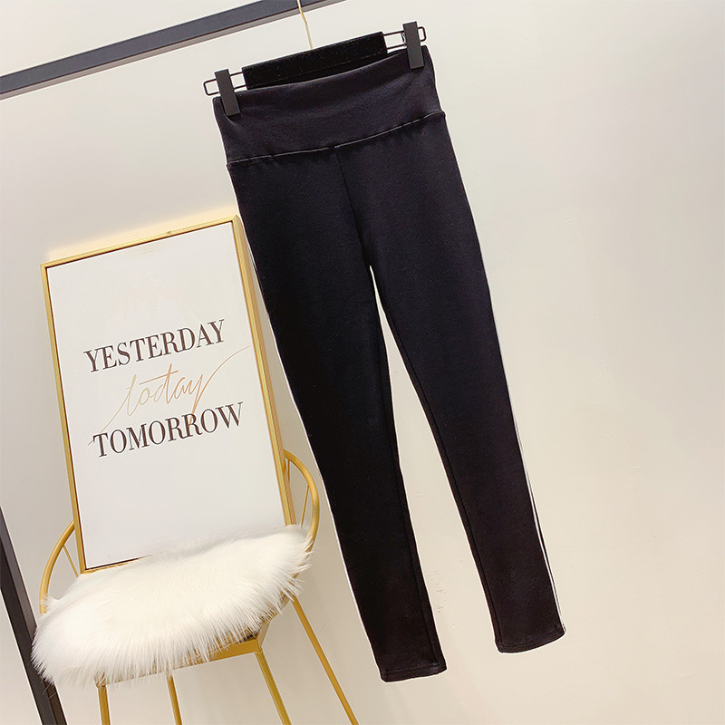 Napi női leggings fekete és szürke színben