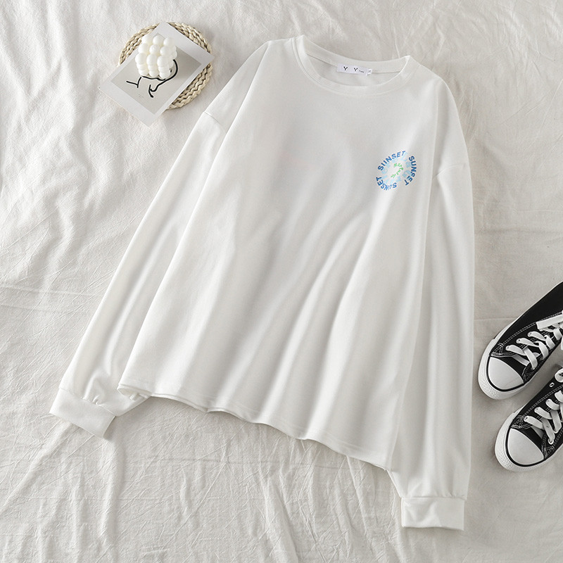 Bluză de damă modernă cu aplicație în mai multe culori