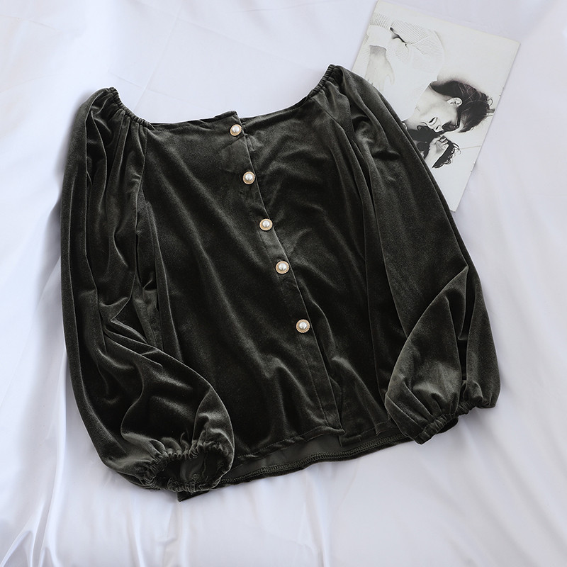 Bluză de damă elegantă din catifea cu mâneci căzute și nasturi în mai multe culori