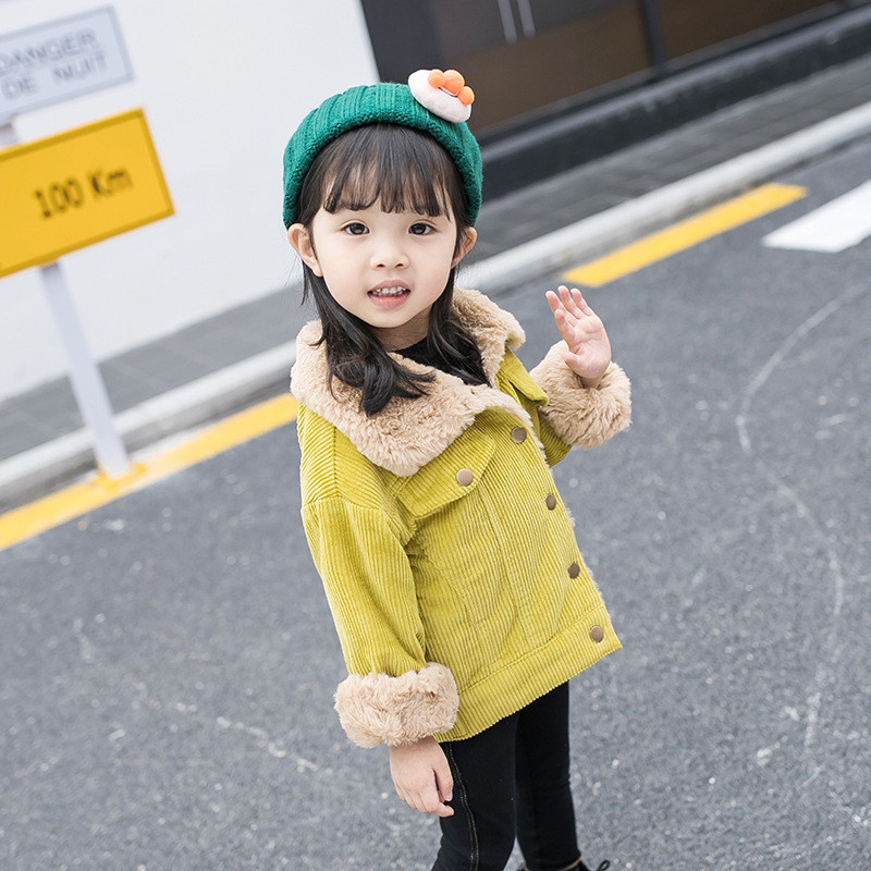 Geaca pentru copii model nou cu nasturi roz, galben si maro pentru fete si baieti