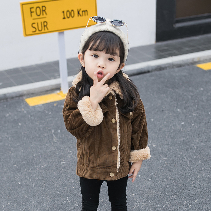 Geaca pentru copii model nou cu nasturi roz, galben si maro pentru fete si baieti