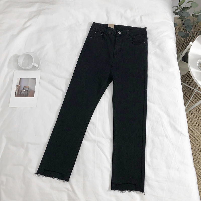 Μοντέρνα μακρύ γυναικεία τζιν  σε μπλε και μαύρο χρώμα - κλασικό μοντέλο