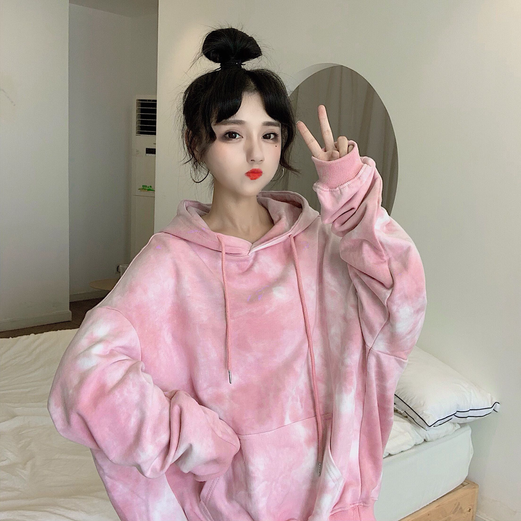 Női alkalmi pulóver két színben kapucnival