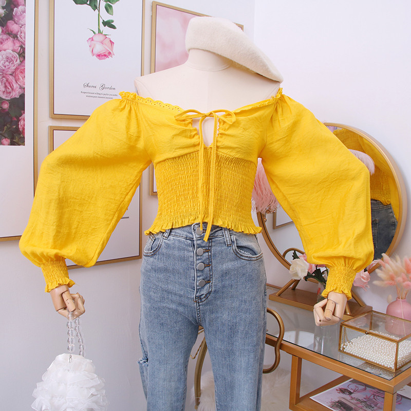 Naprakész női ing spitz nyakkivágással és nyakkendővel több színben