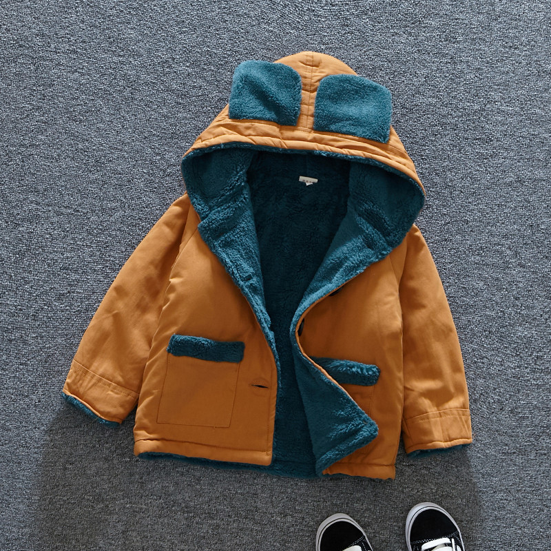 Geaca moderna pentru baieti pentru copii in doua culori cu element 3D