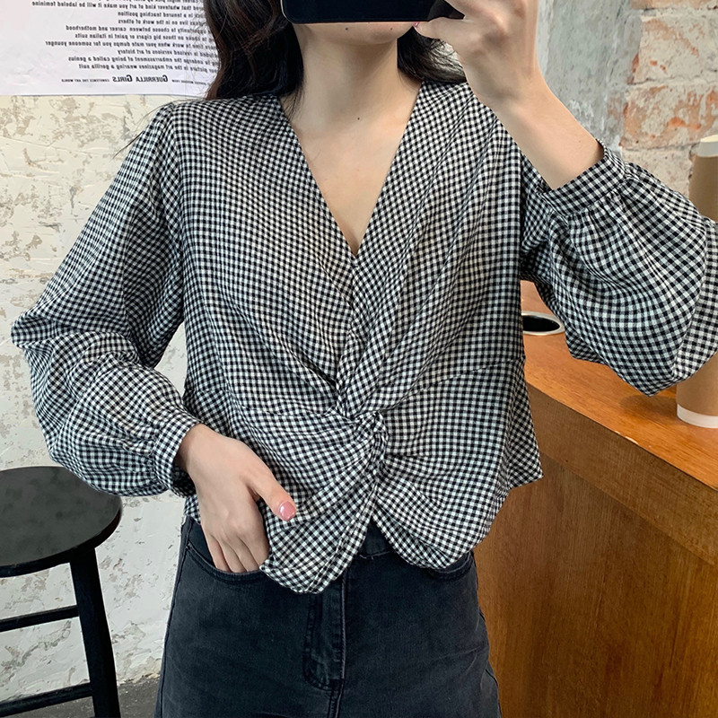 Γυναικεία κοντή καρό μπλούζα σε δύο χρώματα