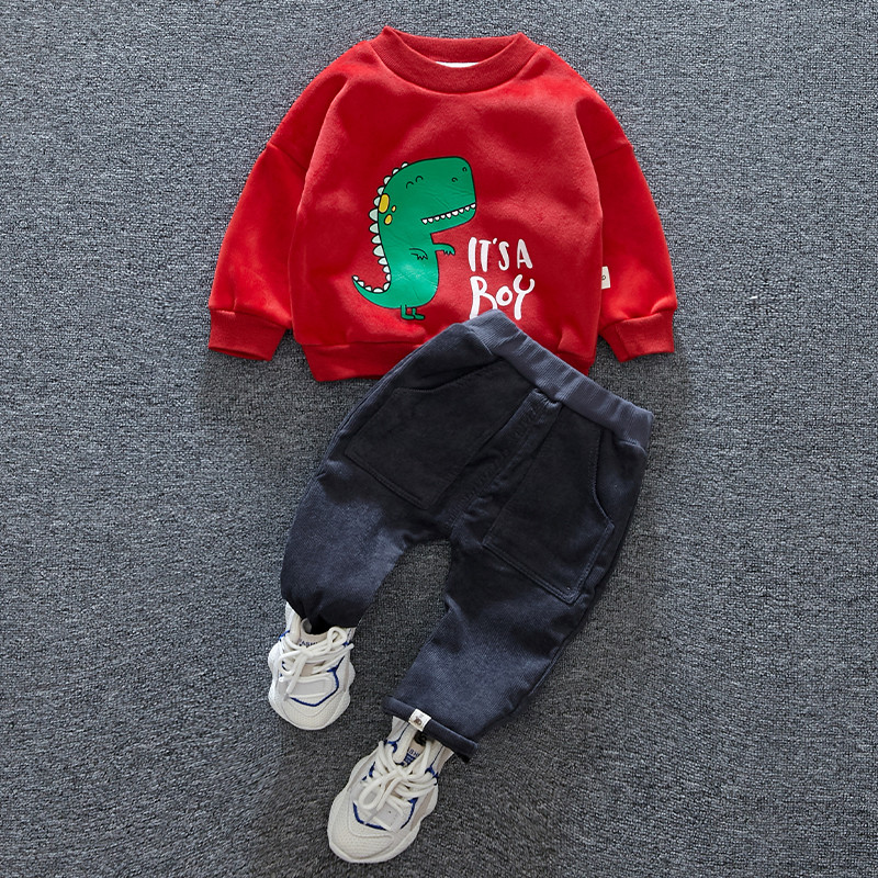 Καθημερινό παιδικό σετ  σε τρία χρώμαατ με  εφαρμογή  για αγόρια