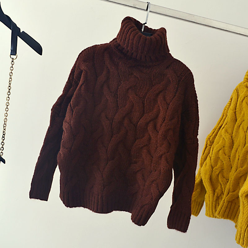 Модерен дамски пуловер с поло яка в различни цветове