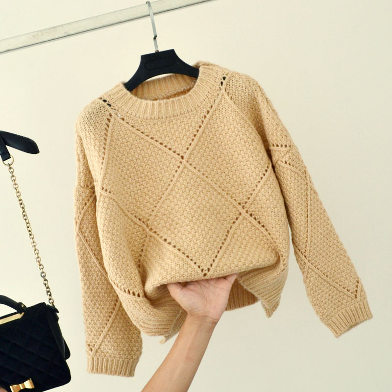 Модерен дамски пуловер с О-образно деколте и дълъг ръкав  в три цвята
